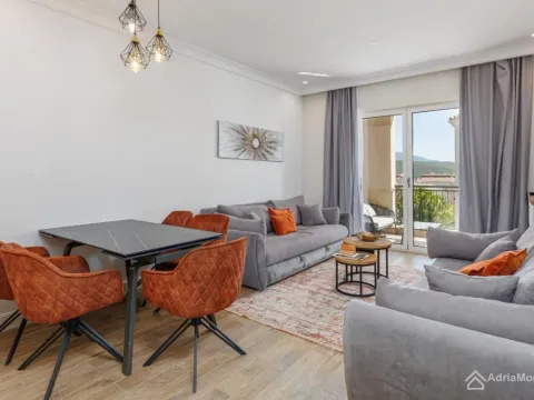 Prodaja, jednosoban stan, 50m², Luštica Bay, Tivat - image 3