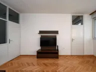 Prodaja, dvosoban stan, 68m², Drpe Mandića, Podgorica - image 12