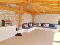 Sale, one bedroom apartment, 57m², Perast, Kotor - image 4