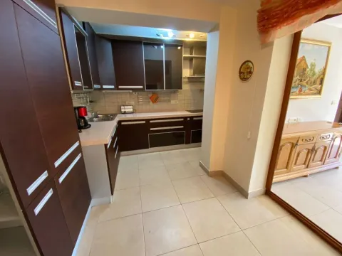 Prodaja, kuća, 217m², Petrovac, Budva - image 2