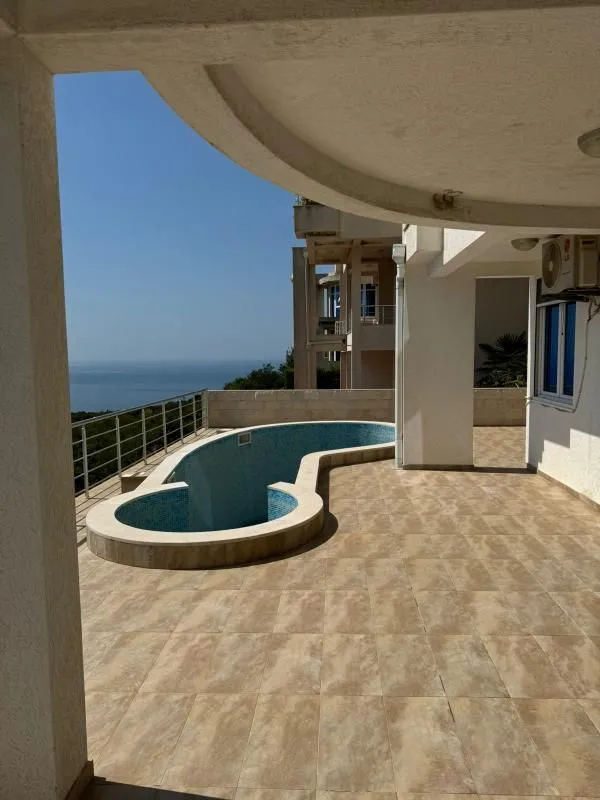 Sale, house, 306m², Dobra Voda, Budva
