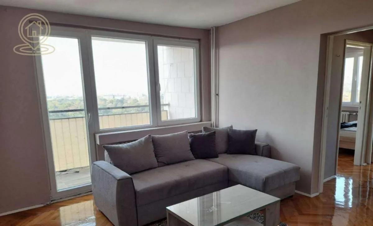Izdavanje, trosoban stan, 68m², Crveni Krst, Niš