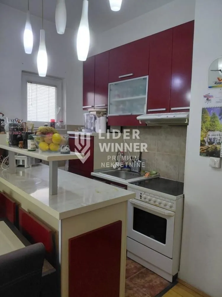 Prodaja, trosoban stan, 45m², Rakovica, Beograd