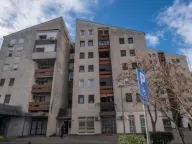 Rent, one bedroom apartment, 45m², Blok 6, Podgorica - image 1