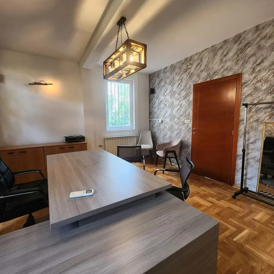 Rent, office space, 73m², Centar, Budva