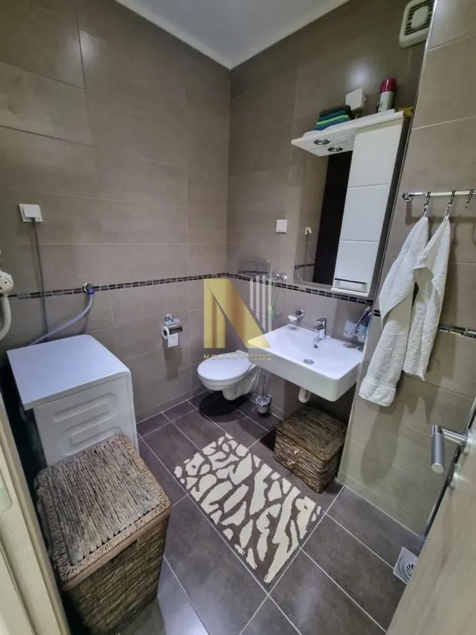 Prodaja, trosoban stan, 59m², Bulevar Evrope, Novi Sad Sve Podlokacije