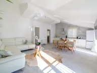 Izdavanje, kuća, 315m², Tivat, Crna Gora - image 9