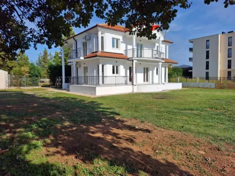 Sale, house, 360m², Podgorica, Crna Gora - image 5