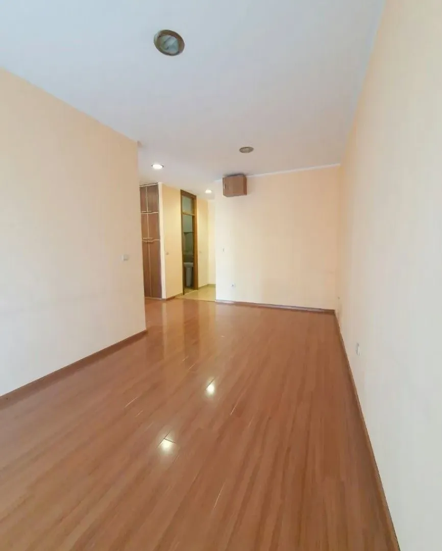 Rent, office space, 42m², Centar, Podgorica