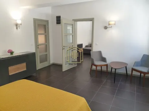 Izdavanje, poslovni prostor, 57m², Centar, Kotor - image 6