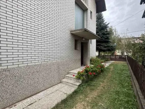 Sale, house, 500m², Ćuprija, Srbija - image 15