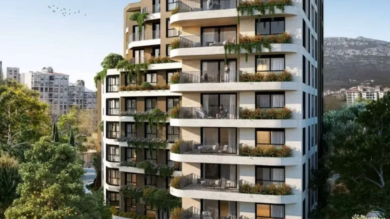 Prodaja, jednosoban stan, 50m², Centar, Bar