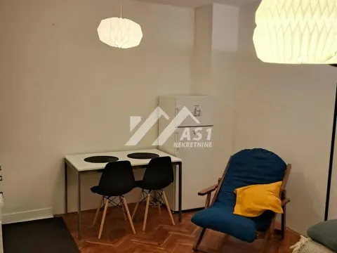 Izdavanje, jednosoban stan, 35m², Socijalno, Novi Sad Sve Podlokacije - image 2