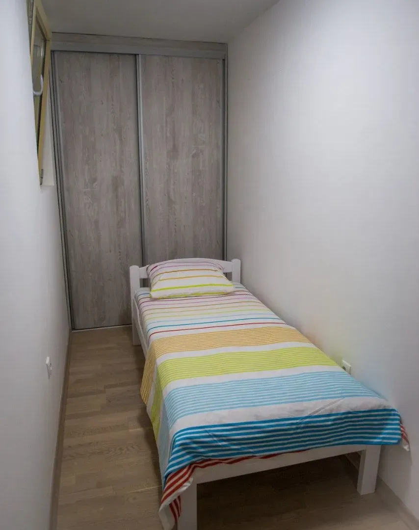 Prodaja, dvosoban stan, 65m², Tivat, Crna Gora