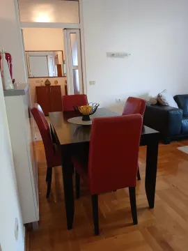 Rent, two bedroom apartment, 100m², Bonići, Tivat - image 6