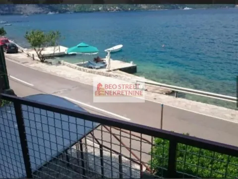 Sale, house, 270m², Risan, Kotor - image 2