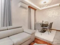 Sale, one bedroom apartment, 40m², Grad, Kotor - image 2