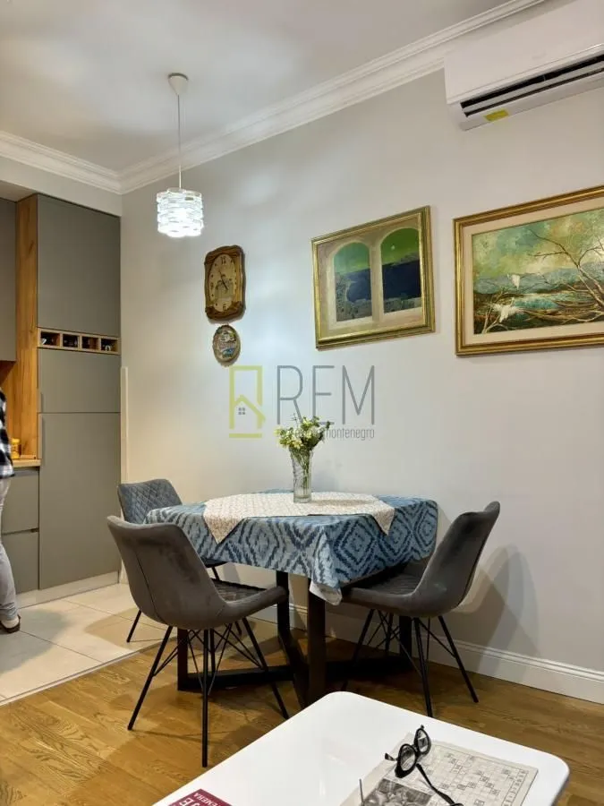 Prodaja, jednosoban stan, 41m², Blok 9, Podgorica