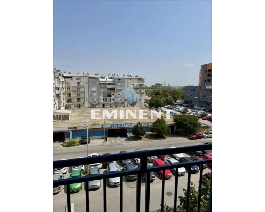 Rent, three bedroom apartment, 87m², Novi Beograd Blok 64, Novi Beograd Sve Podlokacije