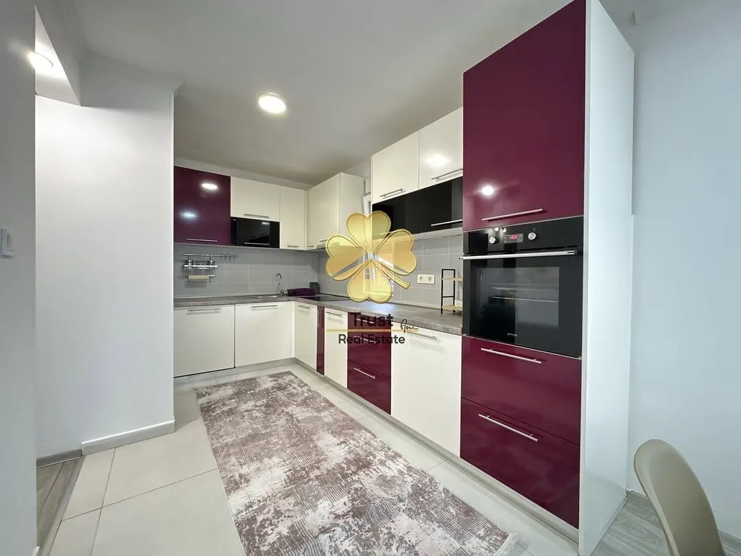 Izdavanje, kuća, 150m², Masline, Podgorica