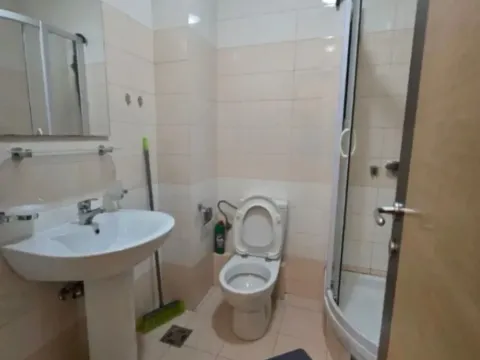 Izdavanje, jednosoban stan, 45m², Pobrežje, Podgorica - image 7