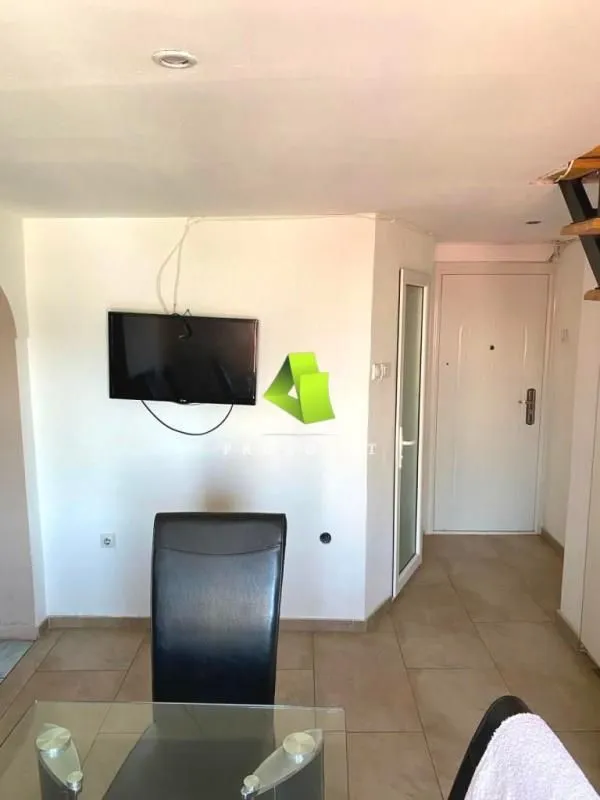 Prodaja, dvosoban stan, 50m², Medijana, Niš