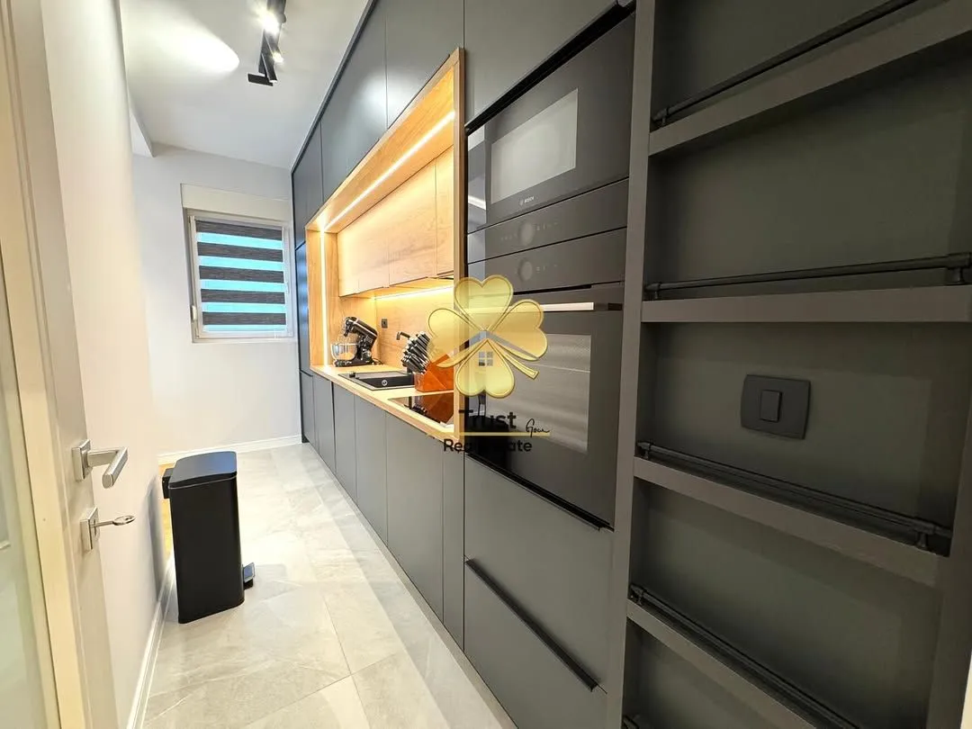 Rent, three bedroom apartment, 100m², Central Point, Podgorica