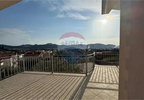 Rent, house, 1000m², Bar, Crna Gora - image 5