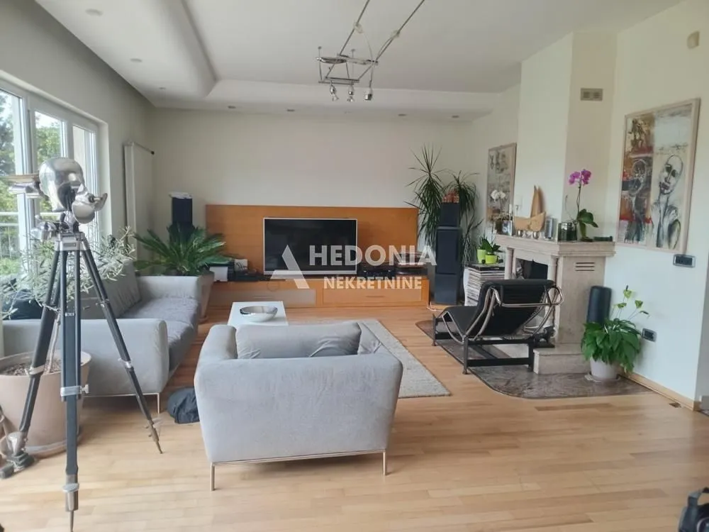 Sale, apartment, 217m², Banjica, Voždovac Sve Podlokacije