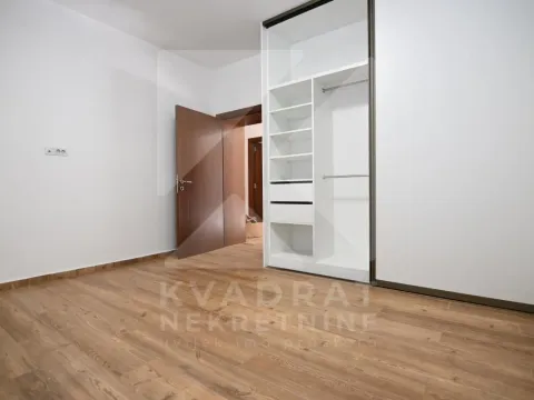Rent, two bedroom apartment, 68m², Centar, Podgorica - image 10