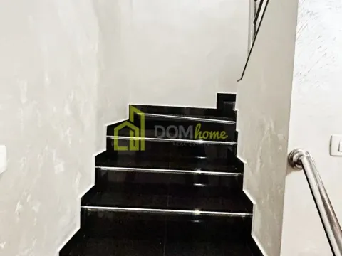 Izdavanje, kuća, 220m², Konik, Podgorica - image 6