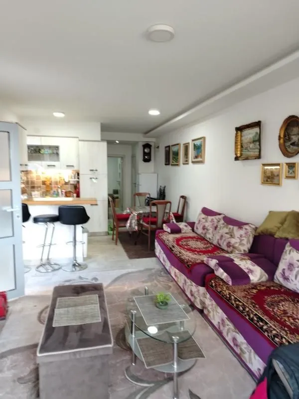 Prodaja, jednosoban stan, 74m², Tivat, Crna Gora