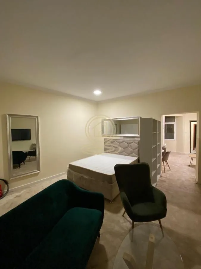 Rent, two bedroom apartment, 51m², Vračar Sve Podlokacije, Beograd