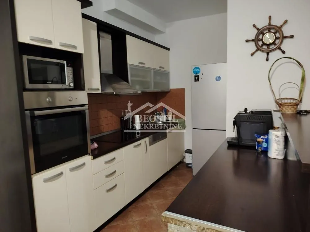 Sale, four bedroom apartment, 114m², Zemun Meandri, Zemun Sve Podlokacije