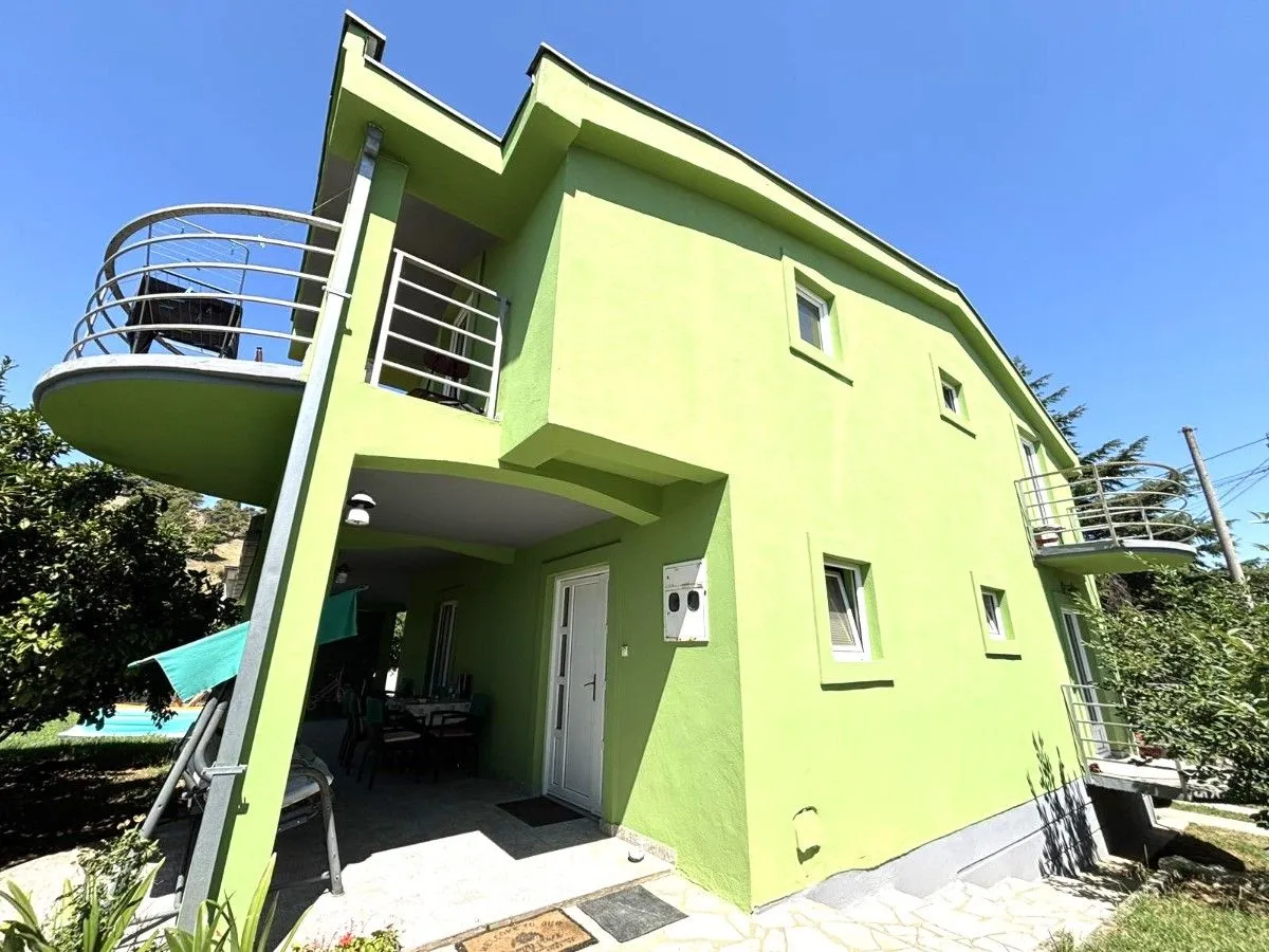 Sale, house, 192m², Zagorič, Podgorica