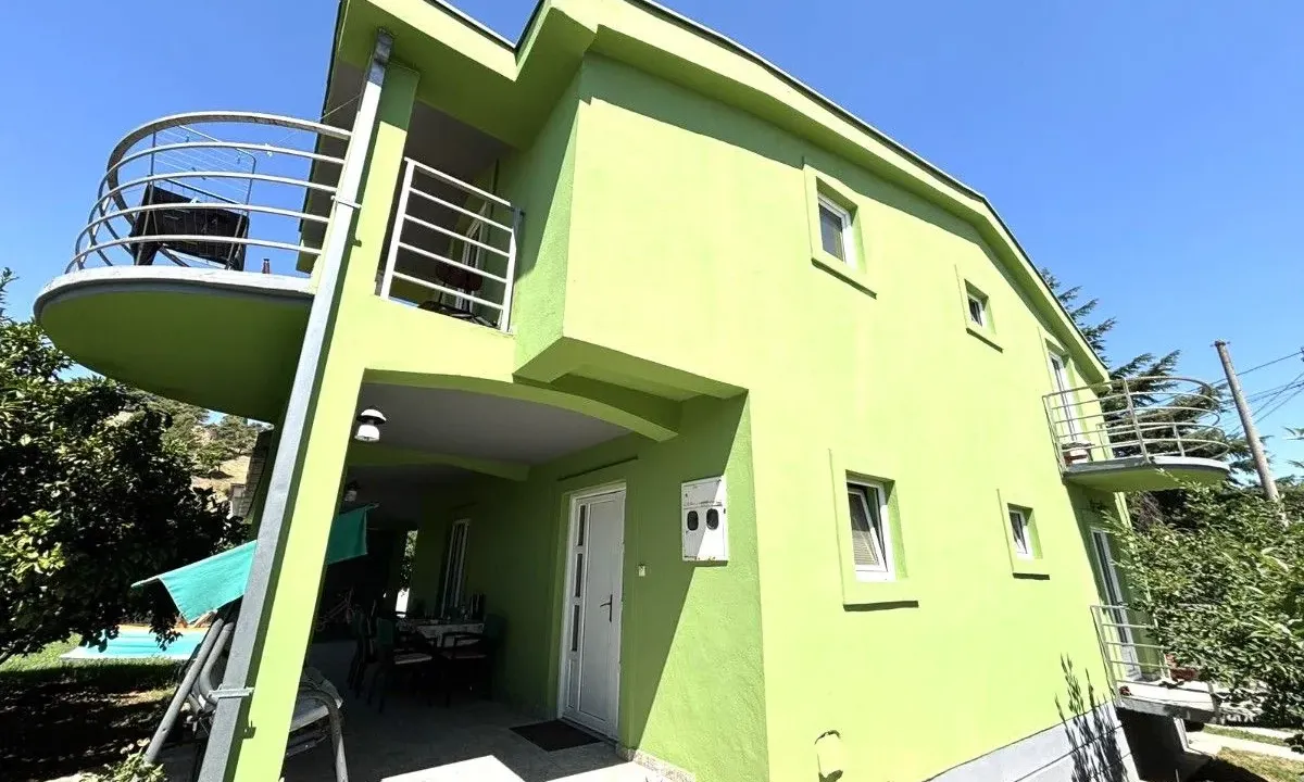 Sale, house, 192m², Zagorič, Podgorica
