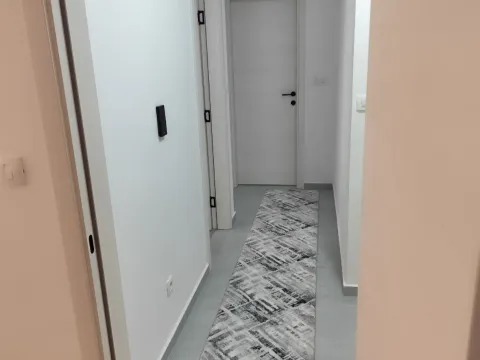 Rent, two bedroom apartment, 64m², Stari Aerodrom, Podgorica - image 10