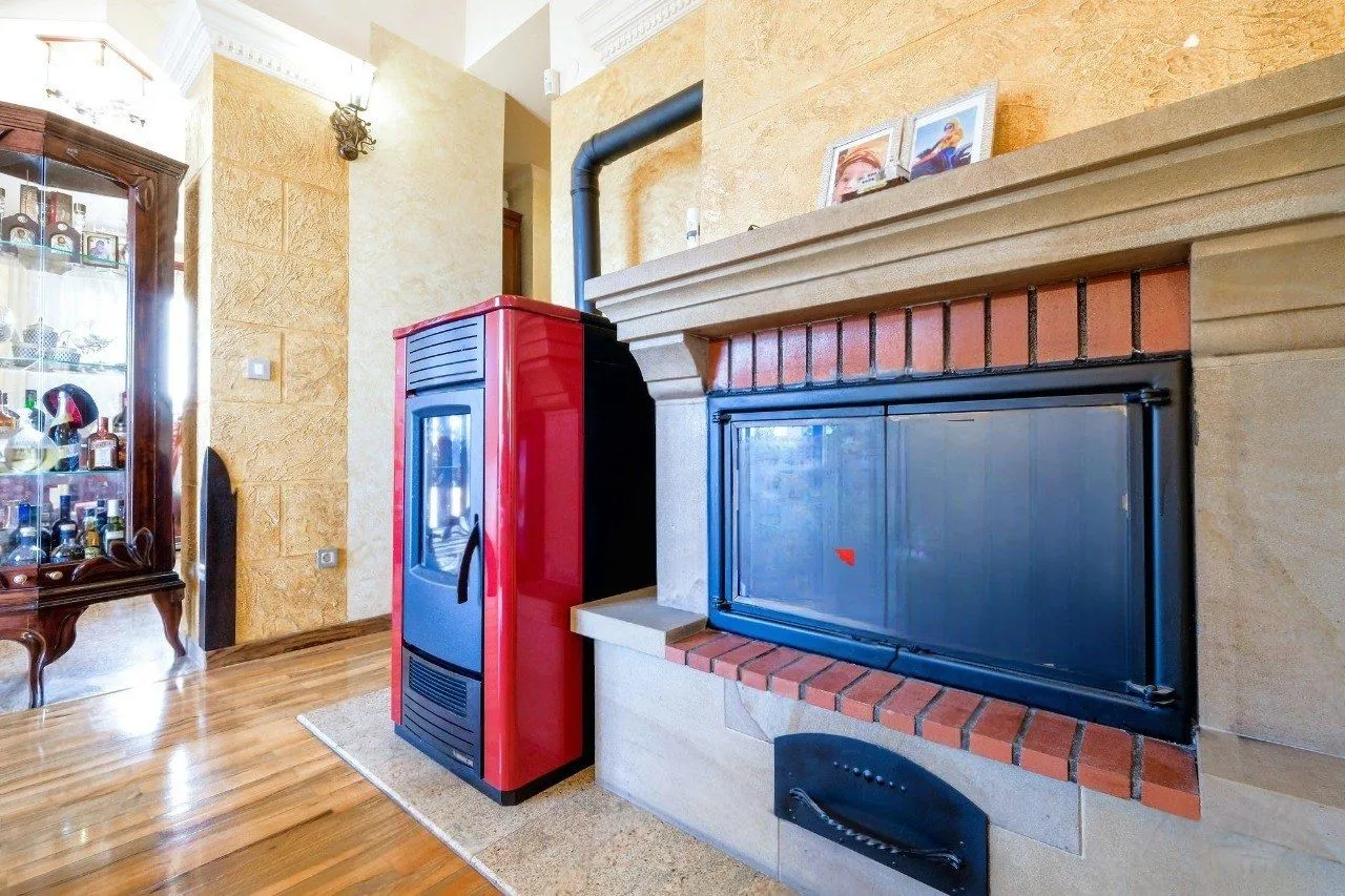Sale, three bedroom apartment, 179m², Kamenovo, Budva