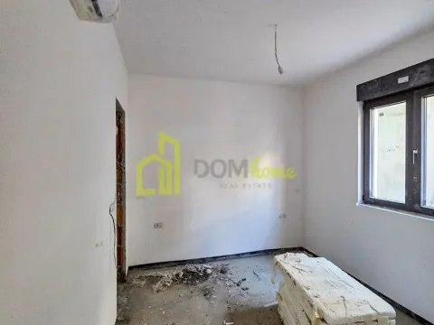 Prodaja, trosoban stan, 85m², Tivat, Crna Gora - image 7