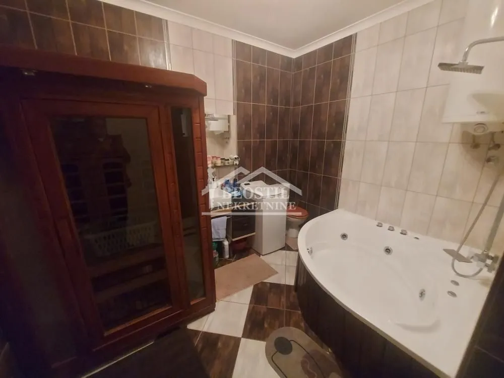 Prodaja, trosoban stan, 115m², Centar, Smederevo
