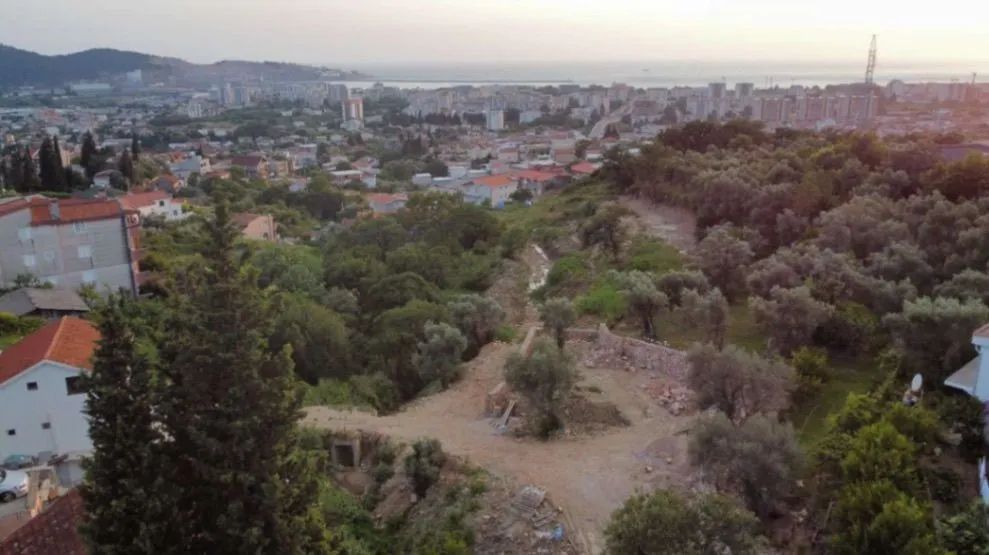 Sale, land lot, 800m², Marovići, Bar