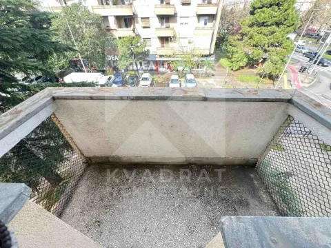 Rent, four bedroom apartment, 120m², Preko Morače, Podgorica - image 17