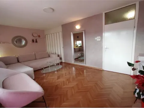 Sale, two bedroom apartment, 72m², Medijana, Niš - image 4