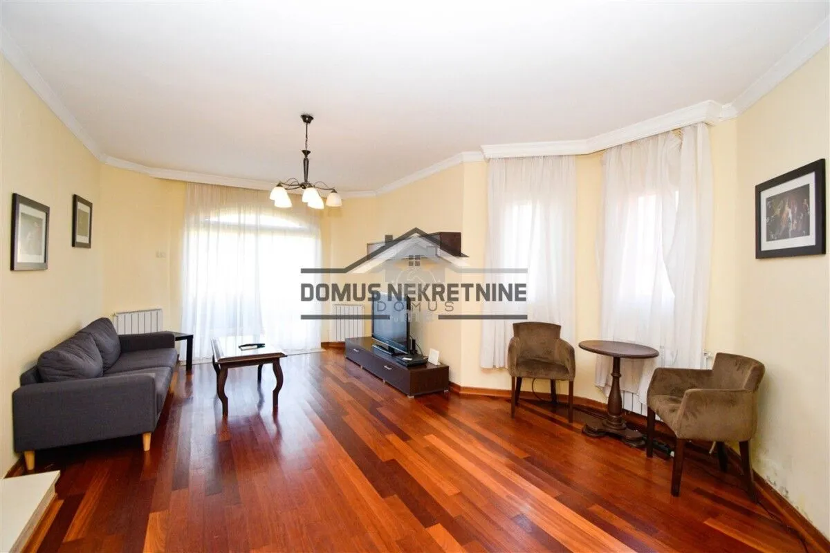 Rent, house, 180m², Donja Gorica, Podgorica