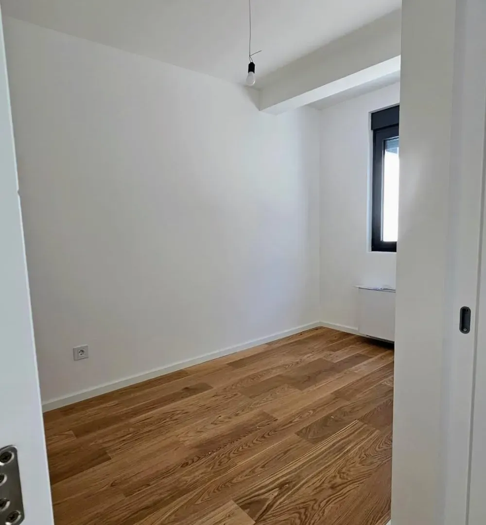 Sale, three bedroom apartment, 60m², Cvetkova Pijaca, Zvezdara Sve Podlokacije