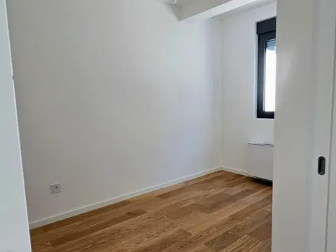 Sale, three bedroom apartment, 60m², Cvetkova Pijaca, Zvezdara Sve Podlokacije - image 5