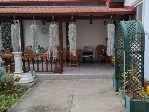 Prodaja, kuća, 213m², Ruma, Srbija - image 17