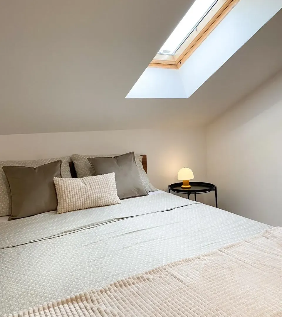 Izdavanje, dvosoban stan, 80m², Centar, Podgorica