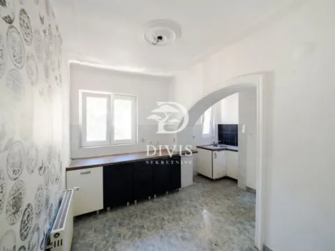 Izdavanje, trosoban stan, 75m², Profesorska Kolonija, Palilula Sve Podlokacije - image 7