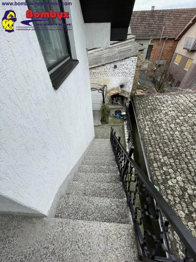 Prodaja, kuća, 155m², Sremska Kamenica, Petrovaradin